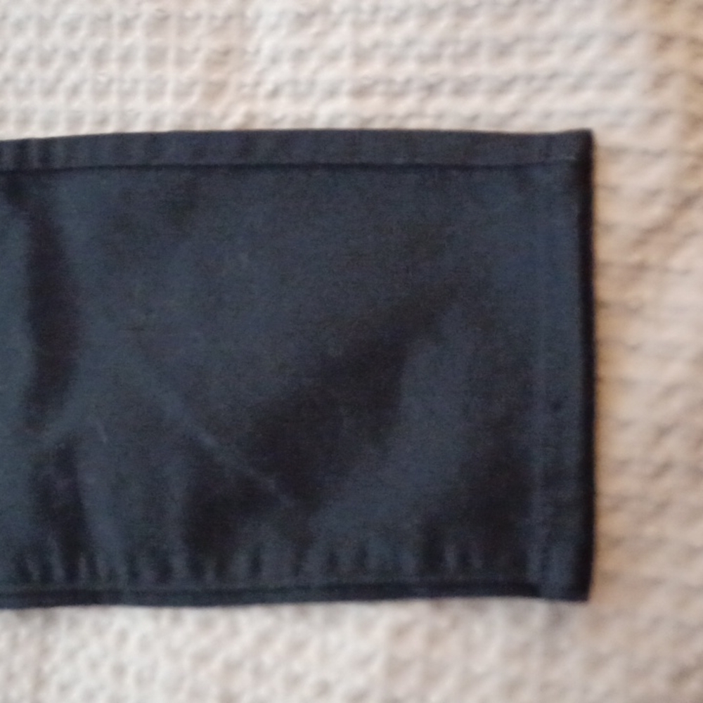 Levi's - Picture 3 of 5